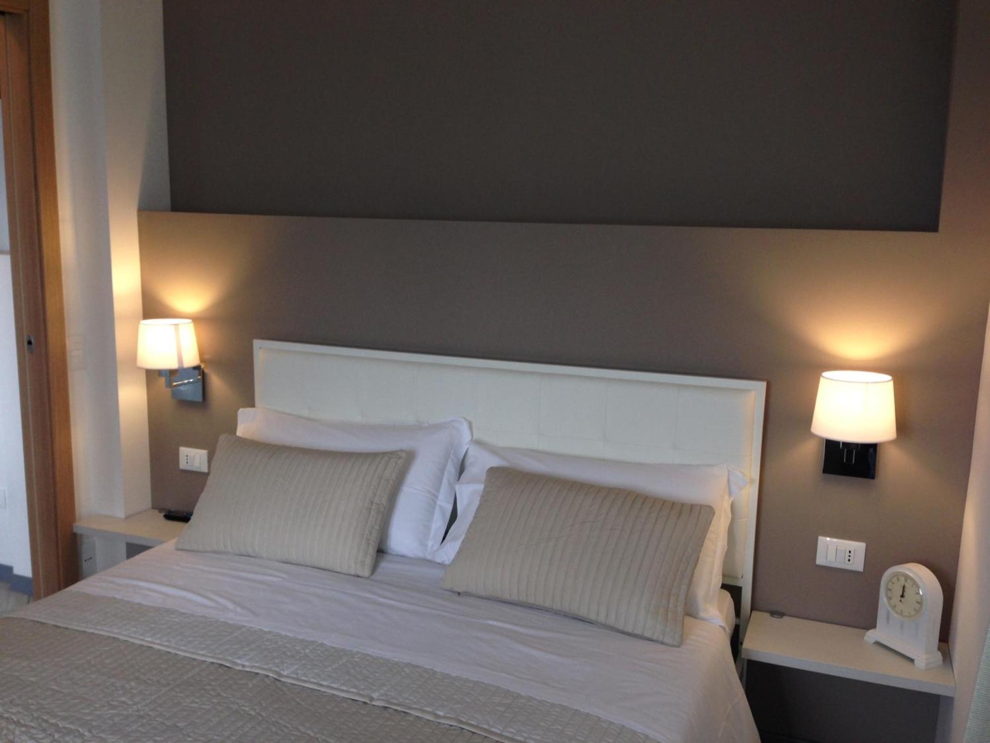 Apartmán Residenza Le Camelie Oggebio Exteriér fotografie
