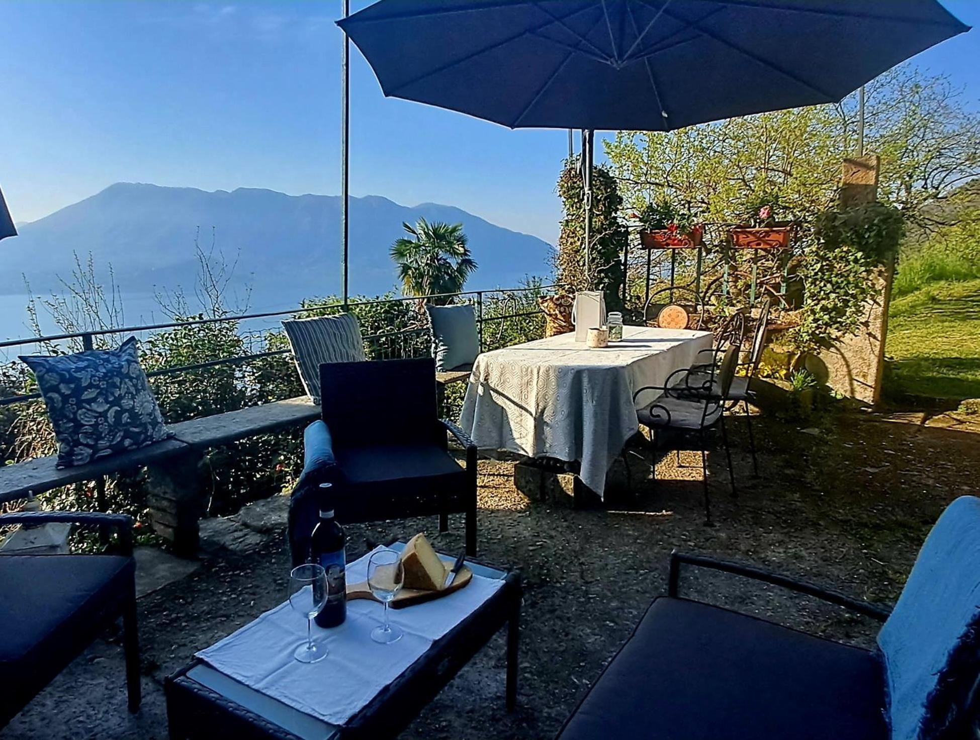 Apartmán Residenza Le Camelie Oggebio Exteriér fotografie